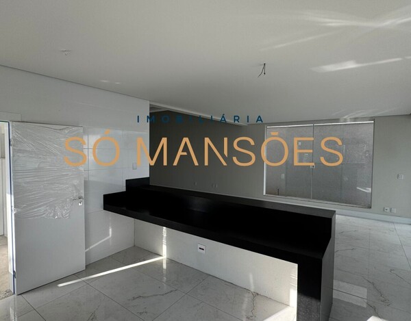 CASA À VENDA NO CONDOMÍNIO PORTAL DO SOL EM CONTAGEM