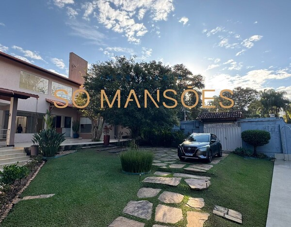 CASA À VENDA NO BAIRRO TREVO EM BH