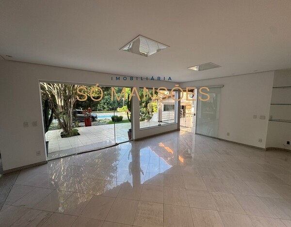 CASA À VENDA NO BAIRRO TREVO EM BH