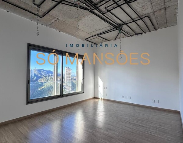 APARTAMENTO À VENDA NO VILA DA SERRA
