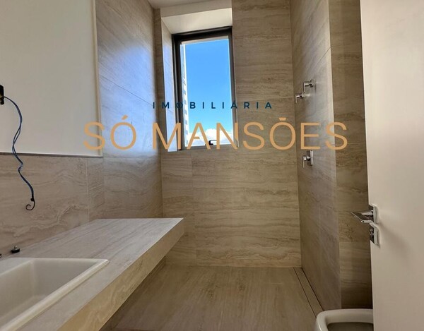 APARTAMENTO À VENDA NO VILA DA SERRA