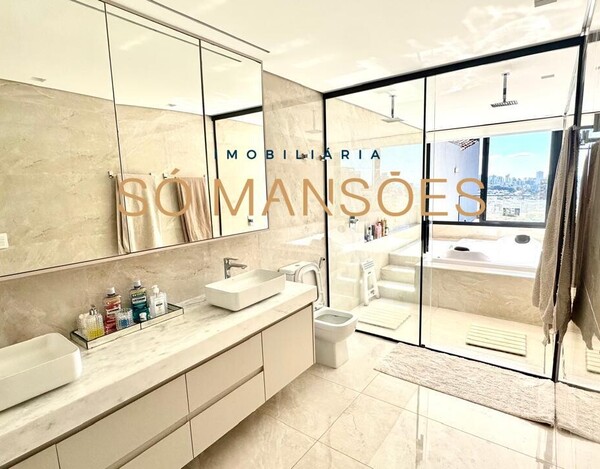 SANTA LÚCIA - CASA A VENDA EM BELO HORIZONTE MG