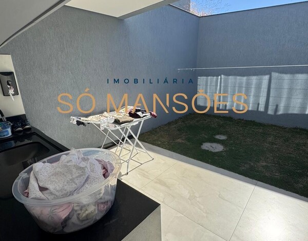 SANTA LÚCIA - CASA A VENDA EM BELO HORIZONTE MG