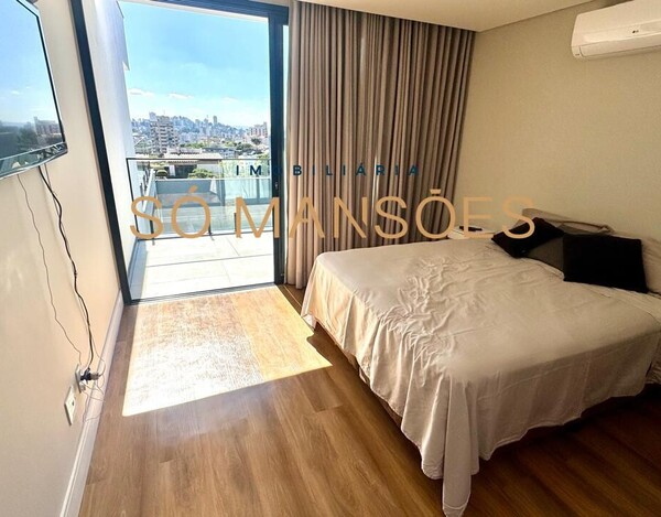 SANTA LÚCIA - CASA A VENDA EM BELO HORIZONTE MG