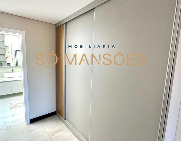 SANTA LÚCIA - CASA A VENDA EM BELO HORIZONTE MG