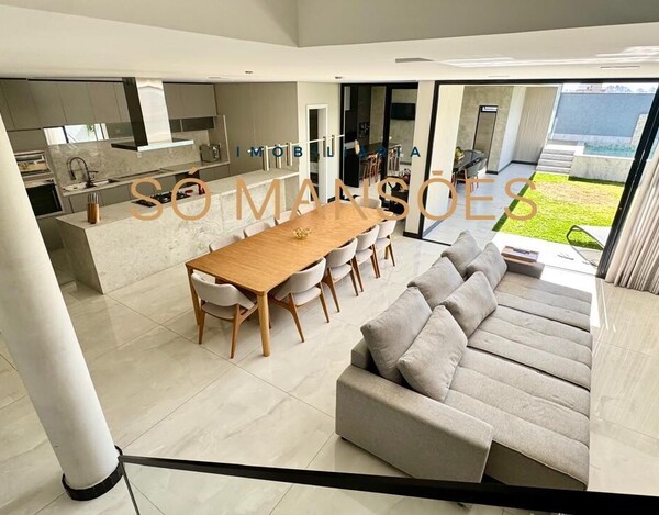 SANTA LÚCIA - CASA A VENDA EM BELO HORIZONTE MG