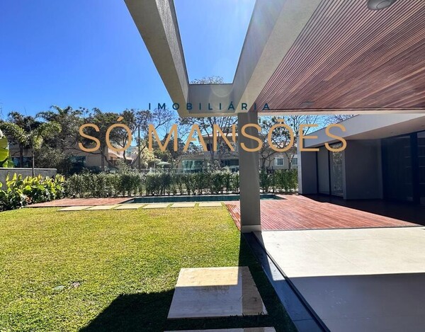 CASA À VENDA NO ALPHAVILLE LAGOA DOS INGLESES