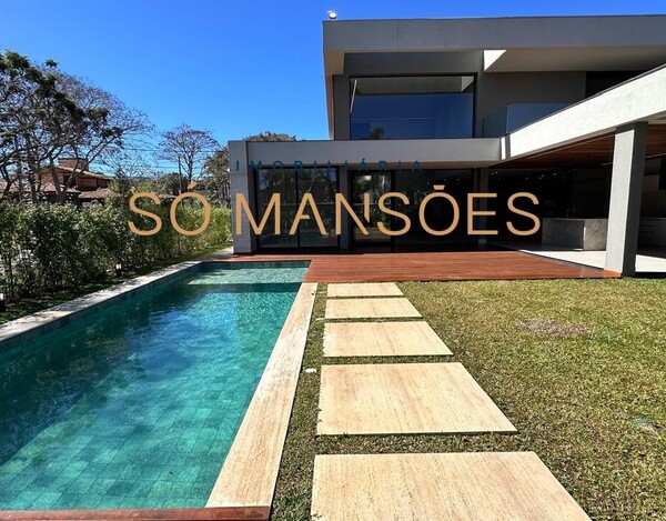 CASA À VENDA NO ALPHAVILLE LAGOA DOS INGLESES