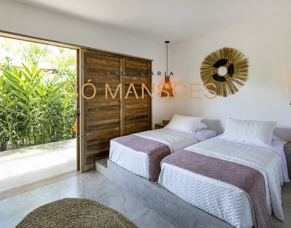 CASA À VENDA NO CONDOMÍNIO ALTOS DE TRANCOSO / BA
