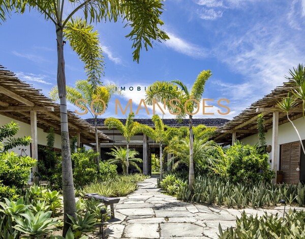 CASA À VENDA NO CONDOMÍNIO ALTOS DE TRANCOSO / BA