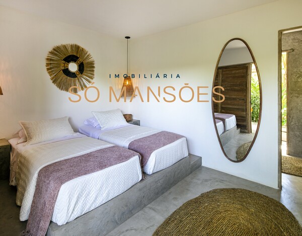 CASA À VENDA NO CONDOMÍNIO ALTOS DE TRANCOSO / BA
