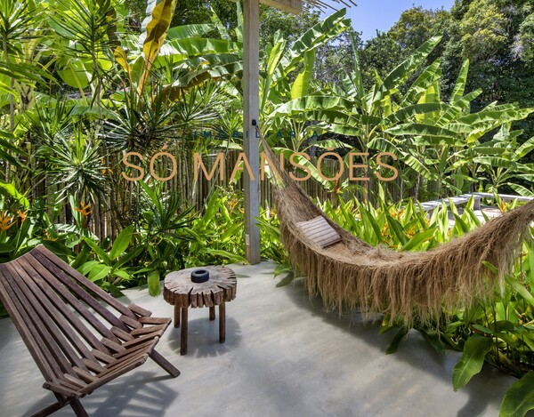 CASA À VENDA NO CONDOMÍNIO ALTOS DE TRANCOSO / BA