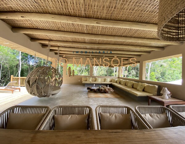 CASA À VENDA NO CONDOMÍNIO COQUEIRAL / BA
