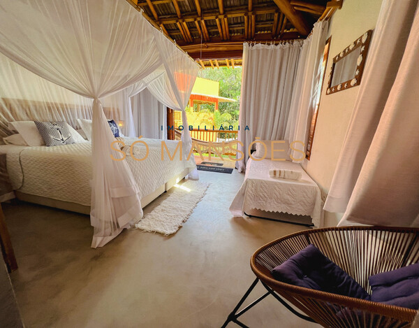 CASA À VENDA NO CONDOMÍNIO COQUEIRAL / BA