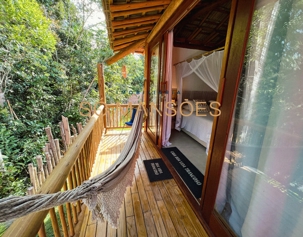 CASA À VENDA NO CONDOMÍNIO COQUEIRAL / BA