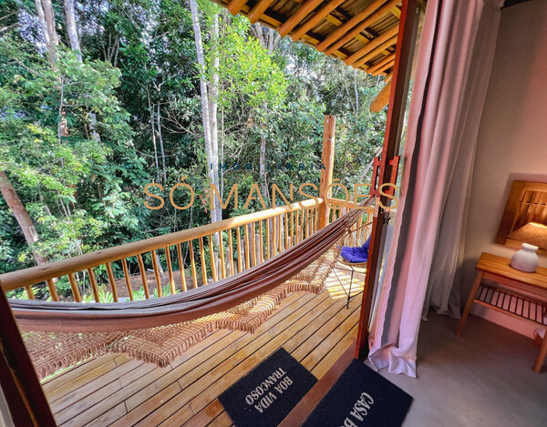 CASA À VENDA NO CONDOMÍNIO COQUEIRAL / BA