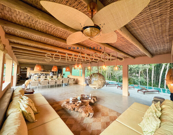 CASA À VENDA NO CONDOMÍNIO COQUEIRAL / BA