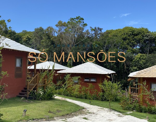 CASA À VENDA NO CONDOMÍNIO COQUEIRAL / BA