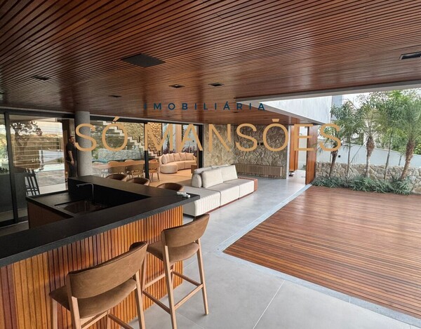 CASA À VENDA NO CONDOMÍNIO CONDADOS DA LAGOA EM LAGOA SANTA 