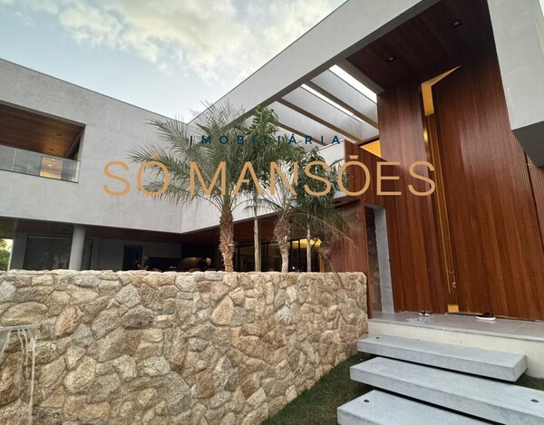 CASA À VENDA NO CONDOMÍNIO CONDADOS DA LAGOA EM LAGOA SANTA 