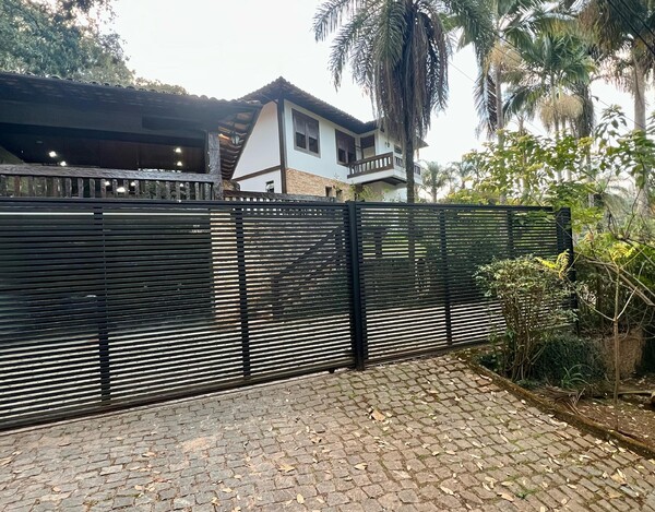 VILA DEL REY - CAS À VENDA EM NOVA LIMA 