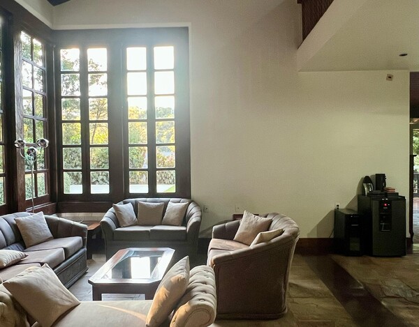 VILA DEL REY - CAS À VENDA EM NOVA LIMA 