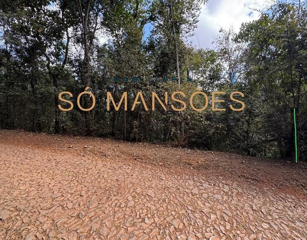LOTE DE 416m² À VENDA NO BAIRRO JARDINAVES