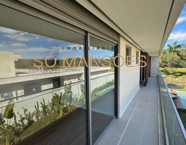 CASA À VENDA NO CONDOMÍNIO VITÓRIA GOLF