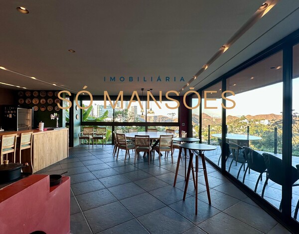 VILLAGE TERRASSE - CASA À VENDA EM NOVA LIMA 