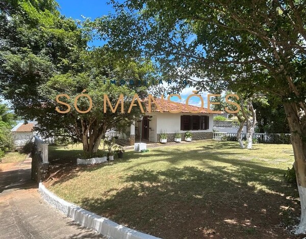 CASA À VENDA NO CENTRO DE LAGOA SANTA