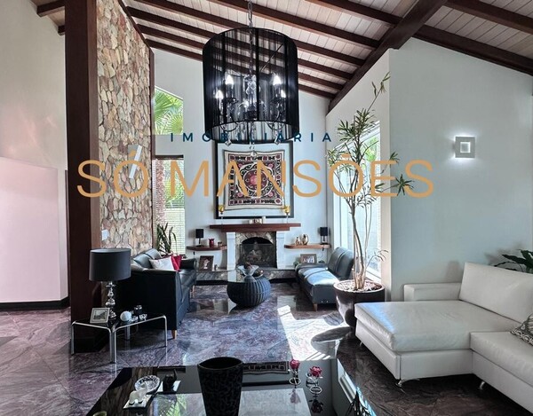 VILA CASTELA - CASA À VENDA EM NOVA LIMA