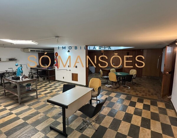BANDEIRANTES - CASA À VENDA NA REGIÃO DA PAMPULHA