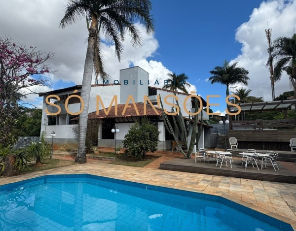 Casa de Luxo de 1.232 m² à Venda com 5 Suítes e Espaço Gourmet no Pampulha, Belo Horizonte - MG