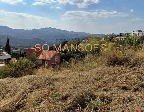 Lote de 1.034 m² à Venda com Vista Panorâmica no Mirante da Mata, Nova Lima - MG