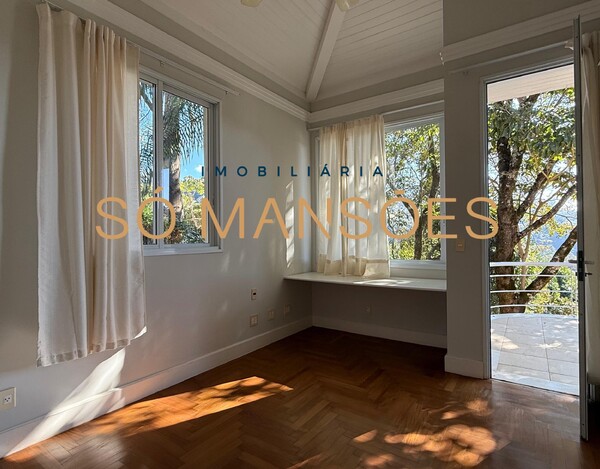 VILA ALPINA - CASA DISPONIVEL PARA LOCAÇÃO EM NOVA LIMA