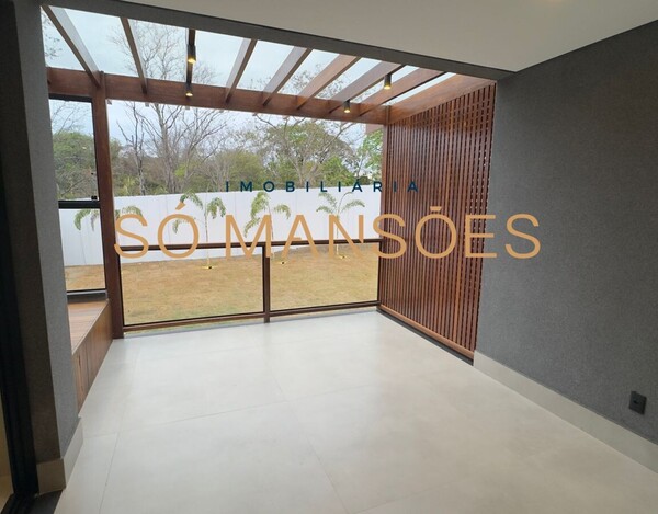 CASA À VENDA NO CONDOMÍNIO VICTORIA GOLF EM LAGOA SANTA 