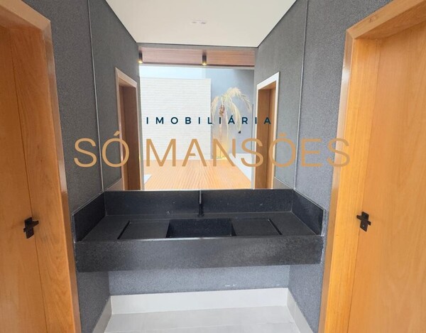 CASA À VENDA NO CONDOMÍNIO VICTORIA GOLF EM LAGOA SANTA 