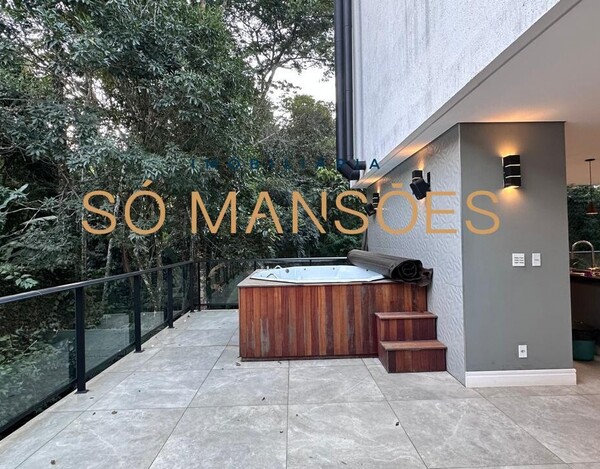 BOSQUE DO JAMBREIRO - CASA À VENDA EM NOVA LIMA