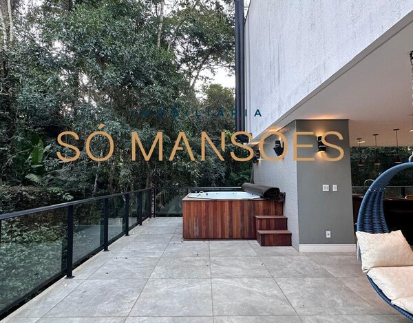 BOSQUE DO JAMBREIRO - CASA À VENDA EM NOVA LIMA