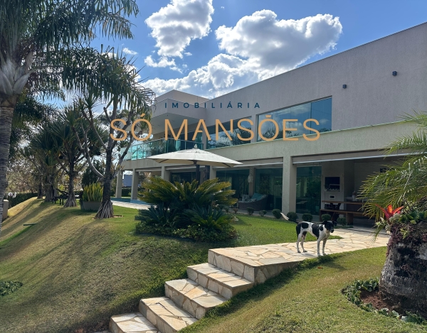 Casa de Alto Padrão de 365 m² à Venda com 2 Suítes e Espaço Gourmet no Mirante do Tamboril, Lagoa Santa - MG