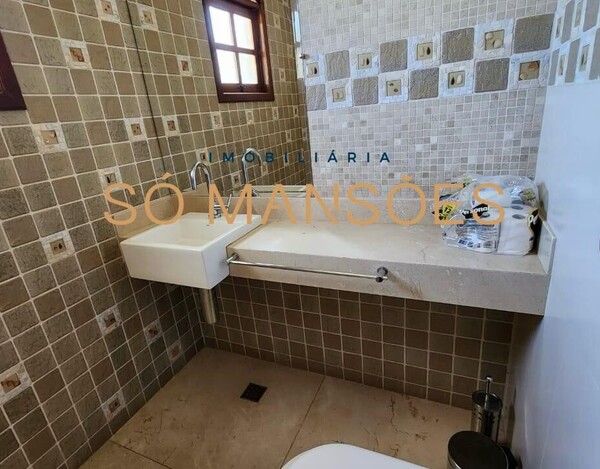 SANTA LÚCIA - CASA A VENDA EM BELO HORIZONTE MG