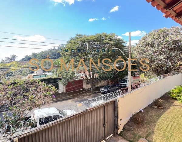 SANTA LÚCIA - CASA A VENDA EM BELO HORIZONTE MG