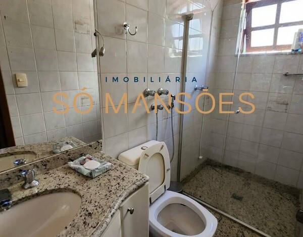 SANTA LÚCIA - CASA A VENDA EM BELO HORIZONTE MG