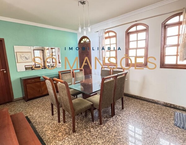 SANTA LÚCIA - CASA A VENDA EM BELO HORIZONTE MG