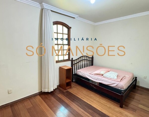 SANTA LÚCIA - CASA A VENDA EM BELO HORIZONTE MG
