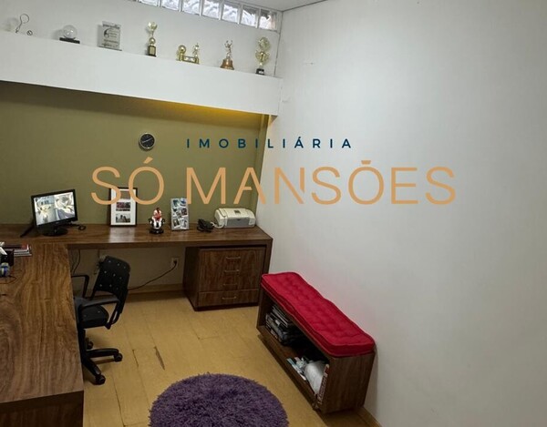 SANTA LÚCIA - CASA À VENDA EM BELO HORIZONTE MG