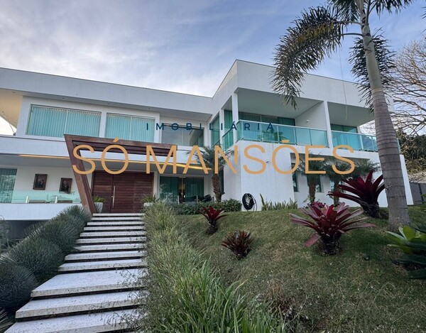 BANDEIRANTES - CASA À VENDA NA REGIÃO DA PAMPULHA