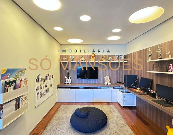 VALE DOS CRISTAIS - CASA À VENDA EM NOVA LIMA