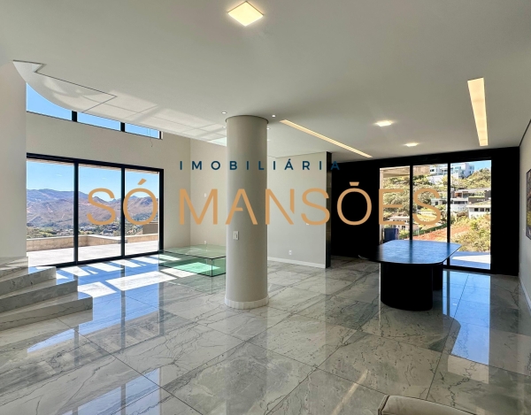 Casa de Luxo de 511 m² à Venda com 3 Suítes e Spa no Vale dos Cristais, Nova Lima - MG
