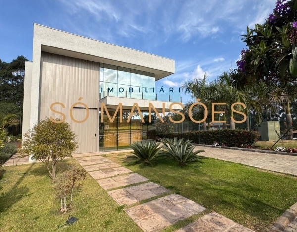 Casa de Luxo de 650 m² à Venda com 2 Suítes e Espaço Gourmet no Alphaville - Lagoa dos Ingleses, Nova Lima - MG